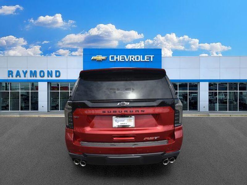 New 2026 Chevrolet Suburban RSTImage 5