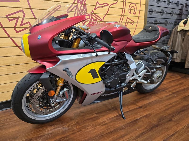 Used 2022 MV Agusta Superveloce Ago Image 3