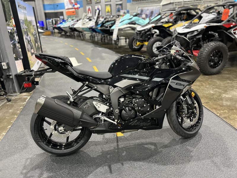 New 2026 Kawasaki NINJA ZX-6R Image 8