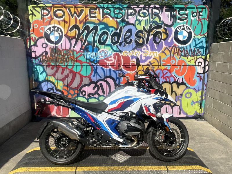 New 2025 BMW R 1300 GS Image 1