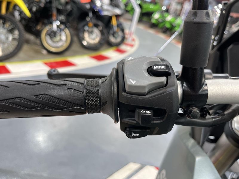 New 2024 Suzuki V-STROM 800 Image 10