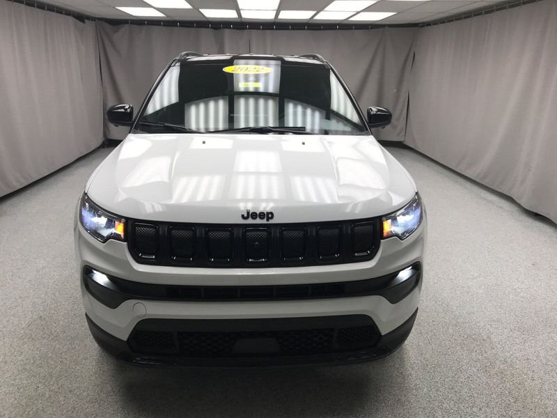 Used 2022 Jeep Compass AltitudeImage 23