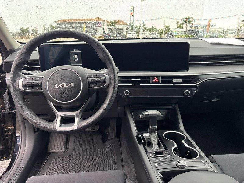 Used 2026 Kia K5 LXSImage 11