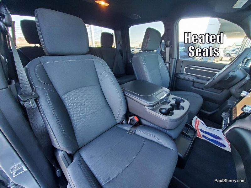 New 2026 RAM 2500 Big Horn Crew Cab 4x4 6'4' Box