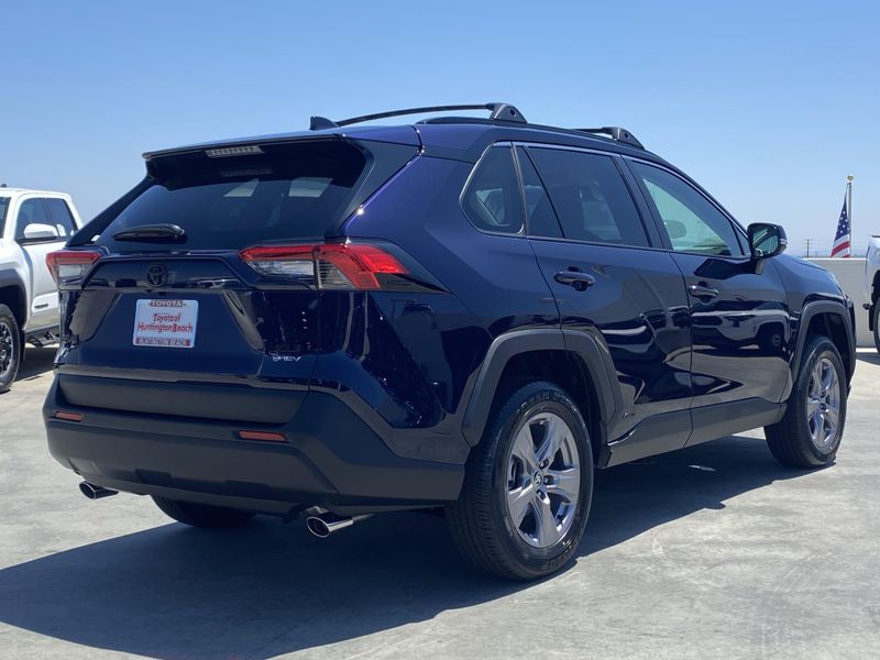 New 2025 Toyota RAV4 Hybrid XLEImage 3