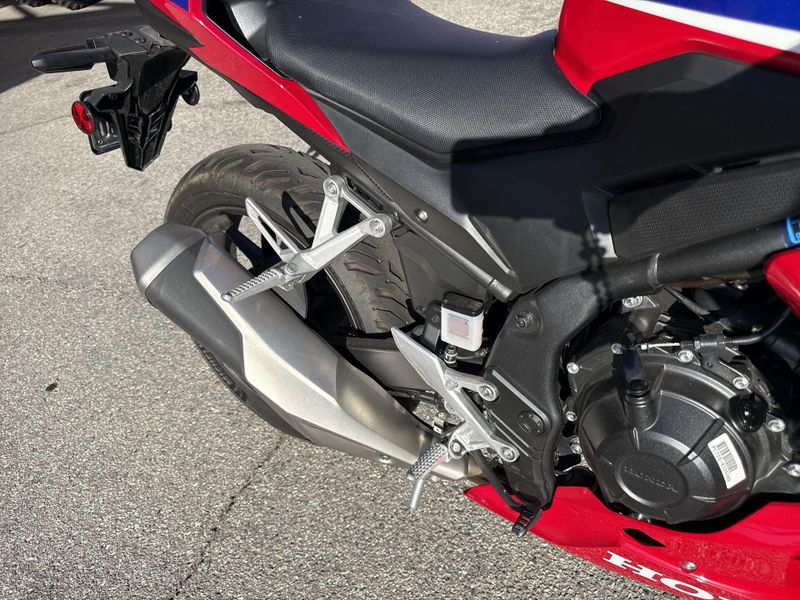 Used 2025 Honda CBR500R Image 16