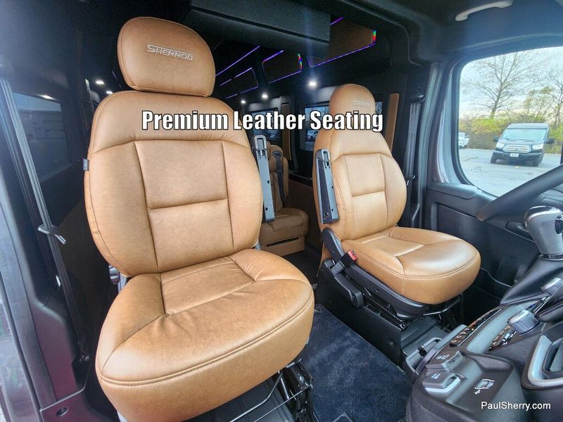 New 2024 RAM Promaster 2500 Slt+ Window Van High Roof 159' Wb