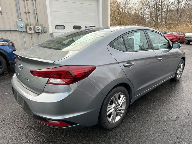 2019 Hyundai Elantra SELImage 11