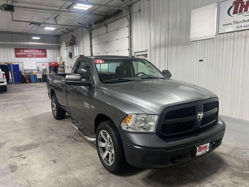 2013 RAM 1500 TradesmanImage 4