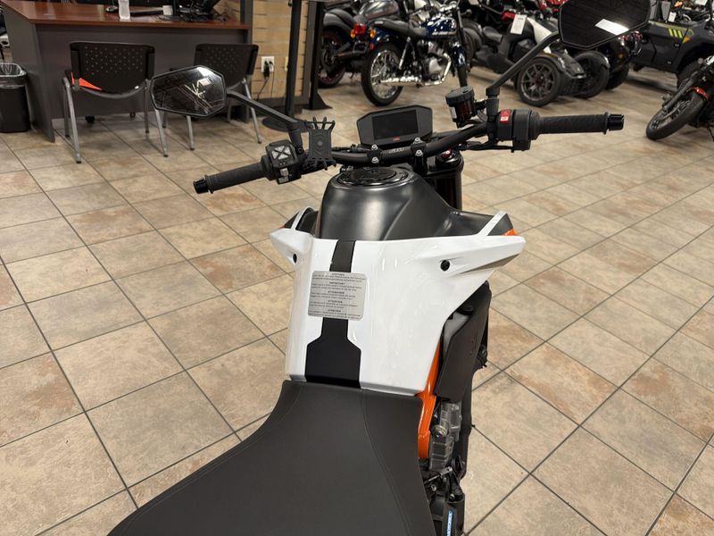 Used 2021 KTM DUKE 890 R Image 22