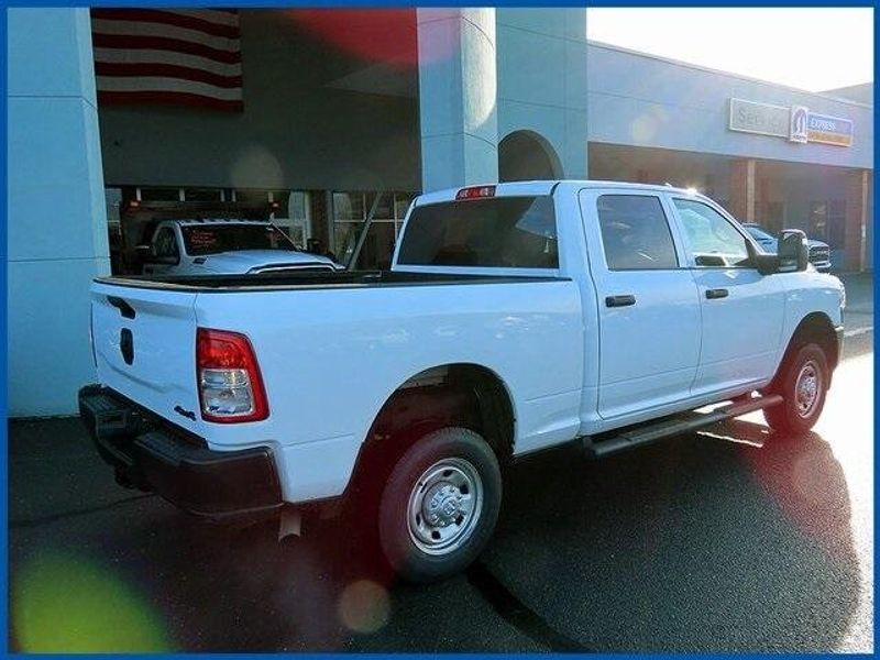 2024 RAM 2500 TradesmanImage 6