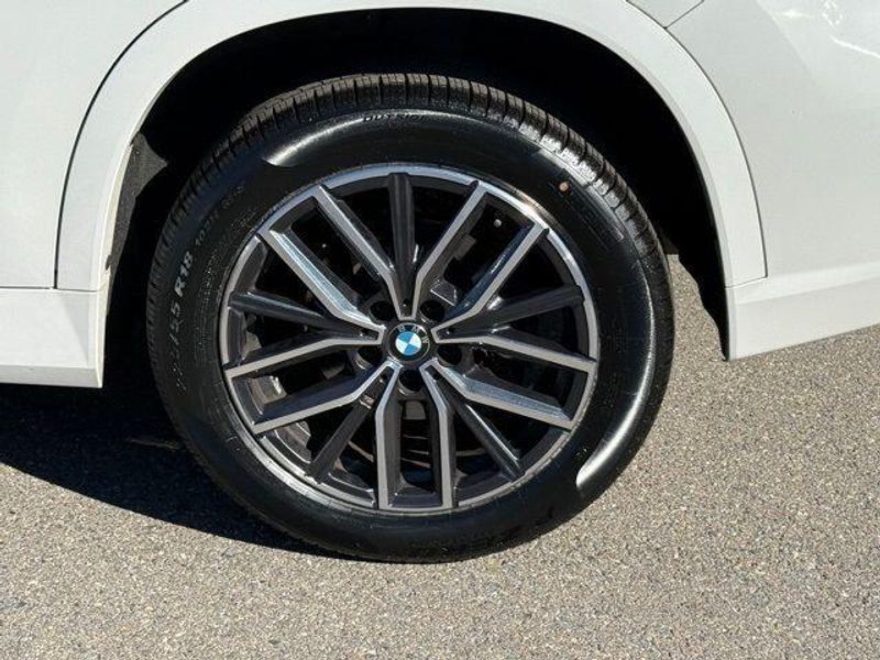 Used 2023 BMW X1 xDrive28iImage 12