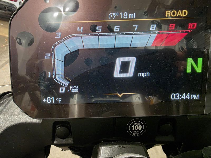2025 BMW F 900 GS