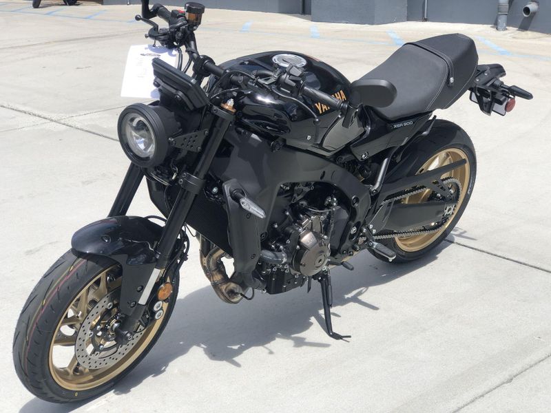New 2026 Yamaha XSR900 Image 13