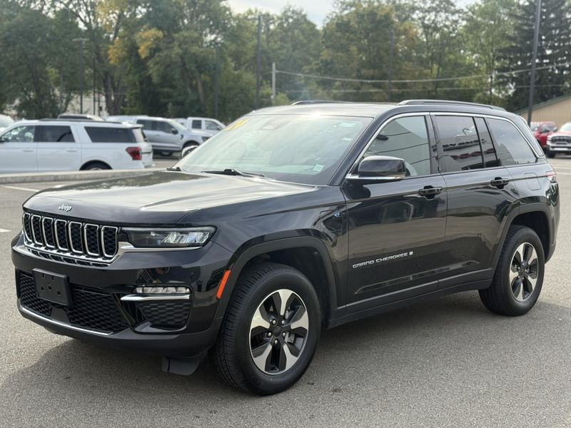 2024 Jeep Grand Cherokee Limited 4xe photo 5