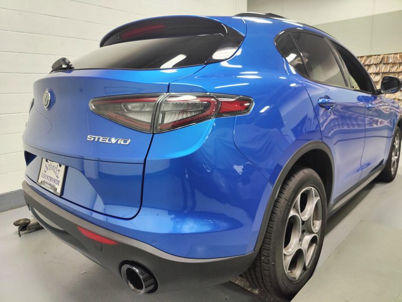 New 2025 Alfa Romeo Stelvio AwdImage 13