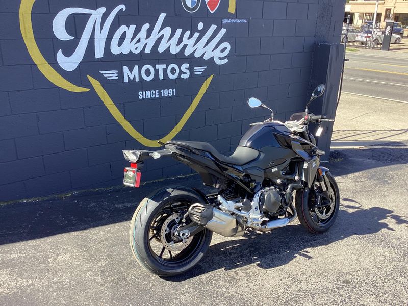 2024 BMW F 900 R 