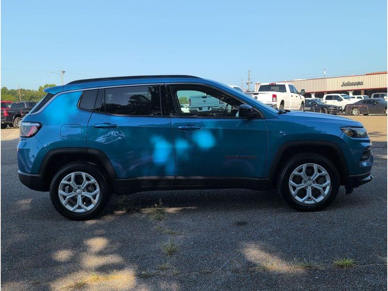 Used 2024 Jeep Compass LatitudeImage 6