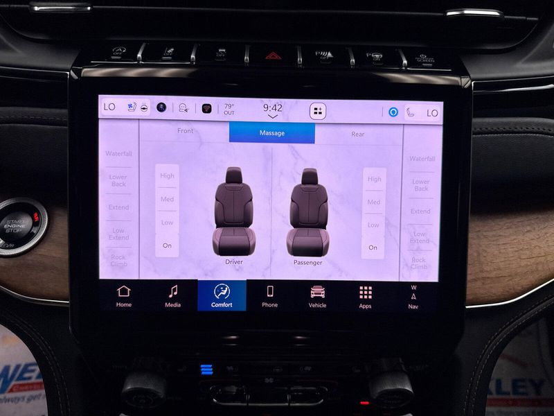 New 2025 Jeep Grand Cherokee L Summit Reserve 4x4Image 15