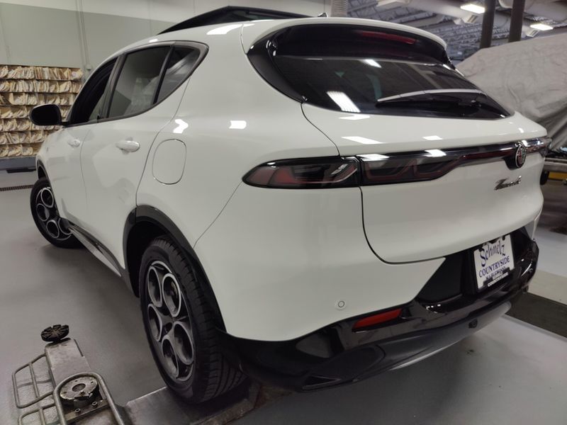 Used 2024 Alfa Romeo Tonale Ti eAWD Premium w/Sunroof/AudioImage 13