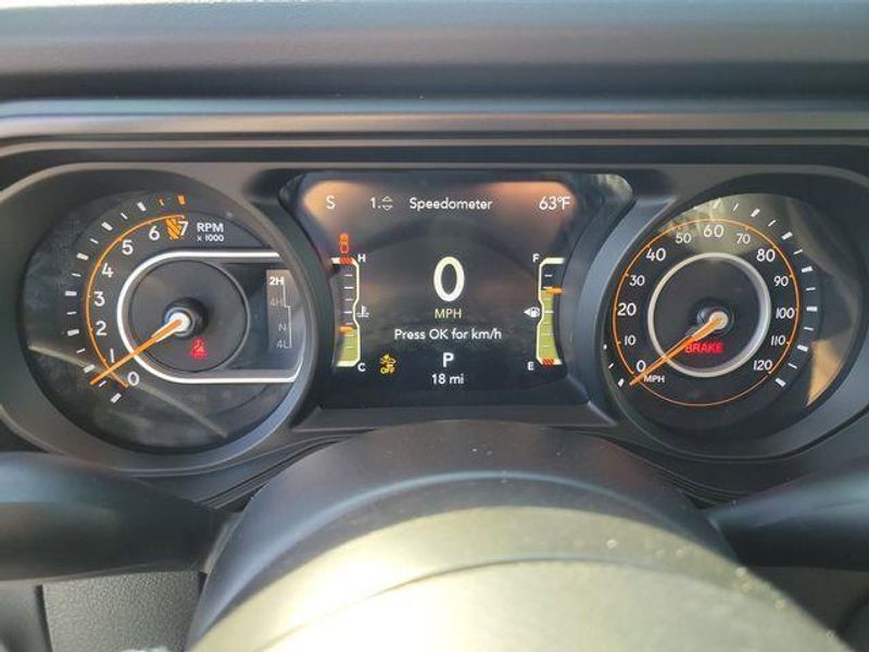 New 2026 Jeep Gladiator Mojave 4x4
