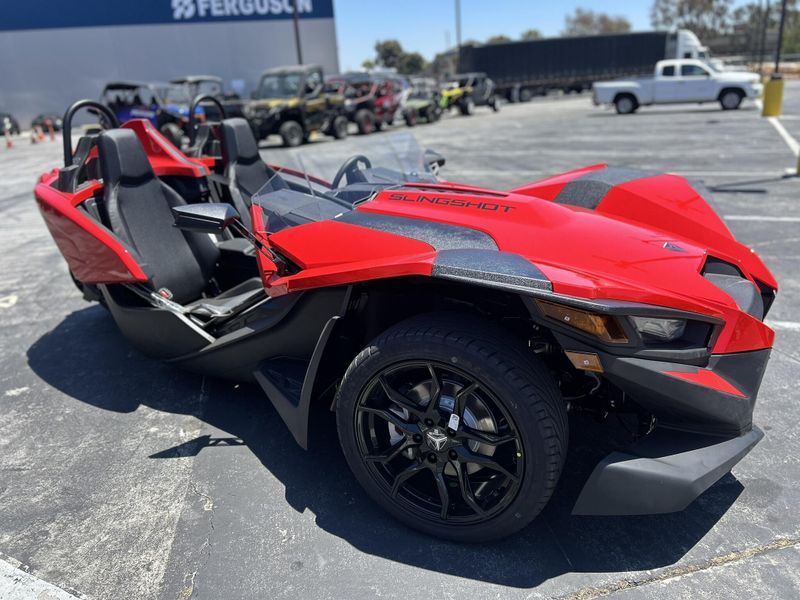 New 2025 Polaris SLINGSHOT S AUTODRIVE Image 8