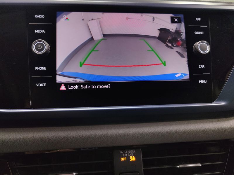 Used 2023 Volkswagen Taos SE AWD w/SunroofImage 22