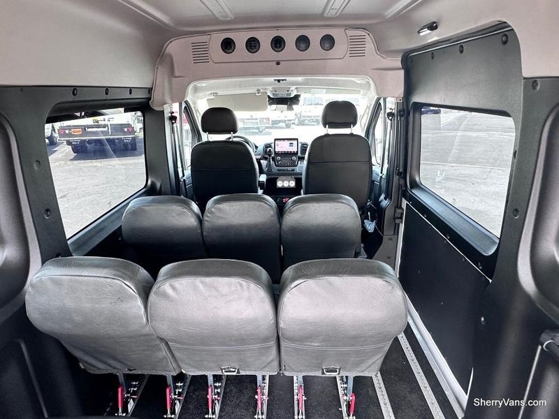 2023 RAM ProMaster 2500 High RoofImage 13
