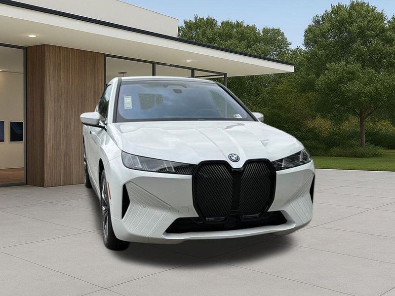 New 2026 BMW iX xDrive45Image 5