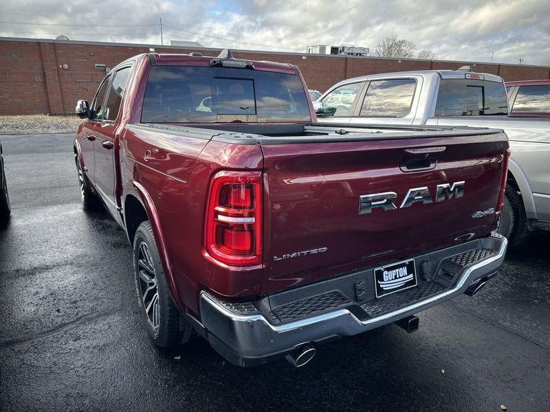 2025 RAM 1500 Limited Crew Cab 4x4 5