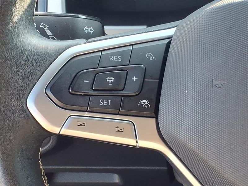 Used 2021 Volkswagen Atlas Cross Sport 3.6L V6 SEL PremiumImage 24