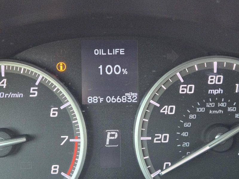 Used 2017 Acura ILX Sedan w/AcuraWatch Plus