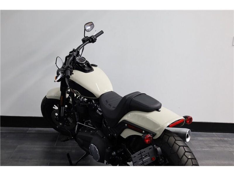 Used 2023 Harley-Davidson FAT BOB 114 Image 4