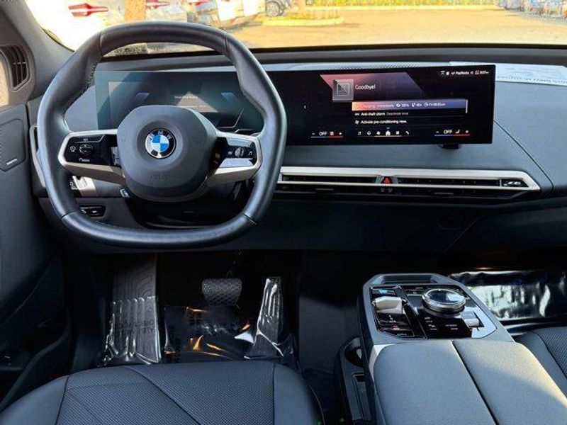 Used 2026 BMW iX xDrive45Image 30