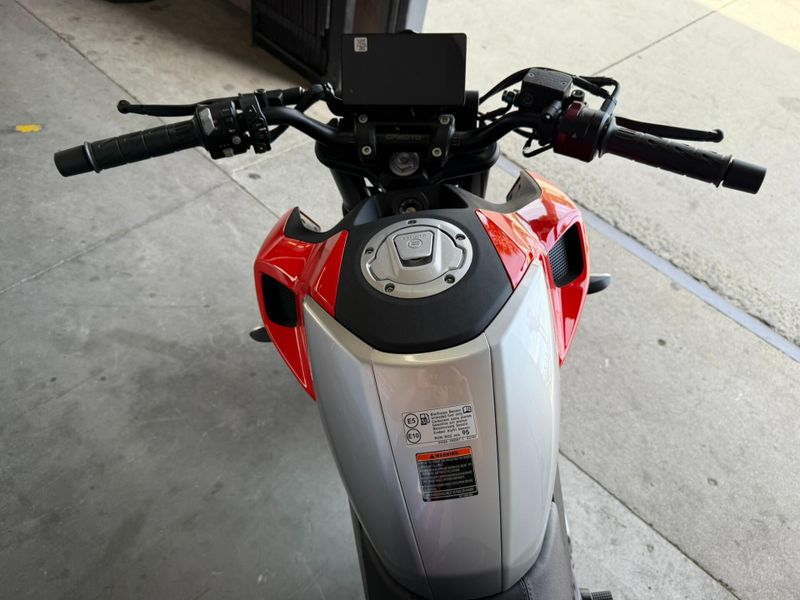 New 2025 CFMOTO 300NK Image 18