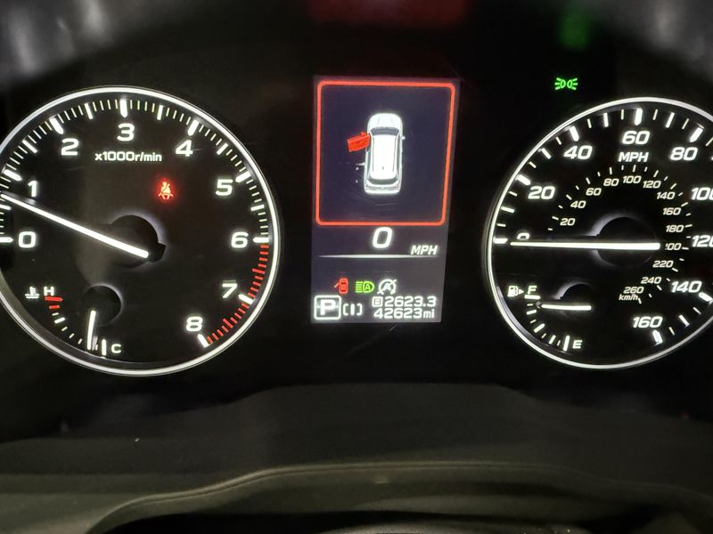 Used 2025 Subaru Forester PremiumImage 19