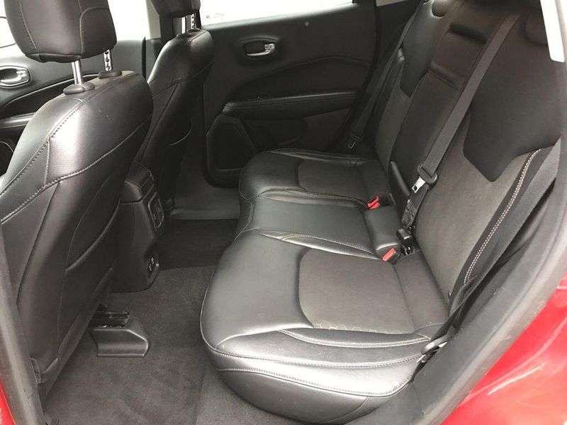 Used 2017 Jeep New Compass LatitudeImage 9