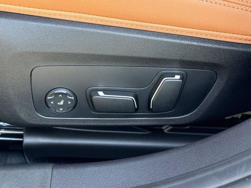 New 2026 BMW 3 Series 330iImage 18