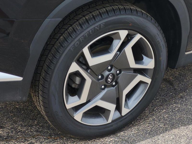 2024 Hyundai Palisade LimitedImage 7