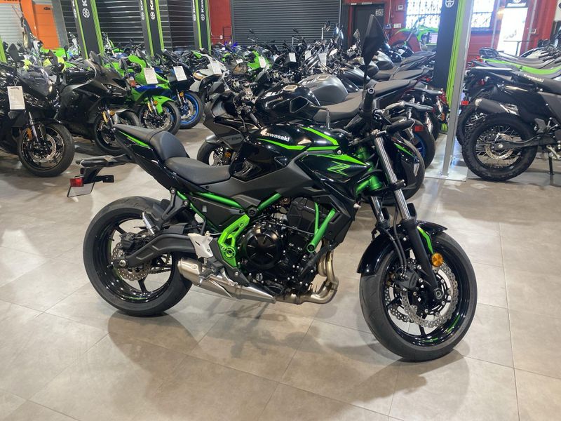 New 2025 Kawasaki Z650 ABS Image 9
