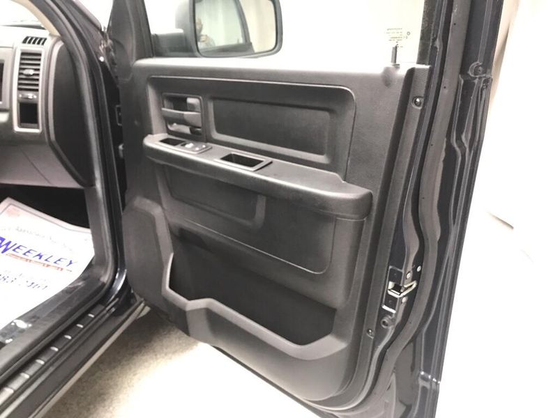 Used 2014 RAM 1500 ExpressImage 18