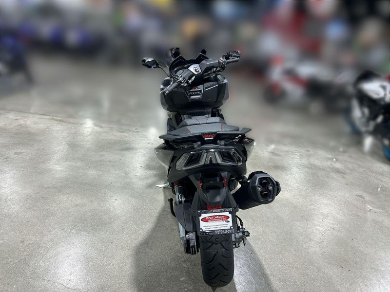 New 2026 Kymco AK 550I PREMIUM Image 15