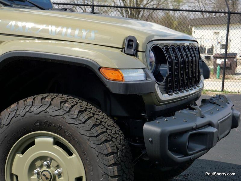 2025 Jeep Wrangler 4-door Willys 