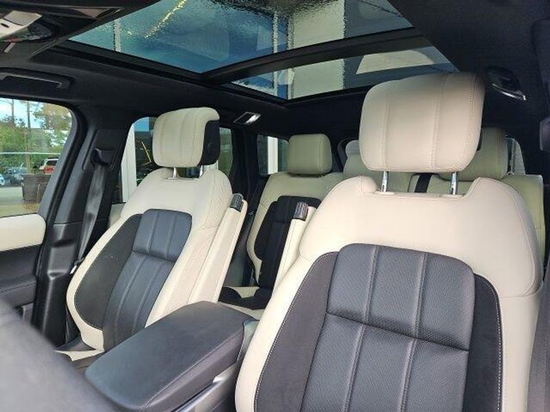 2022 Land Rover Range Rover Sport HST