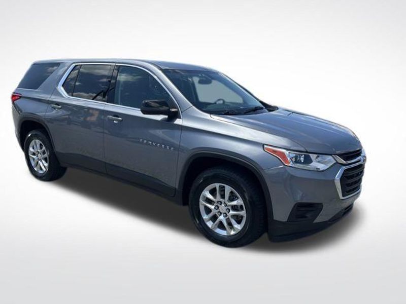 2021 Chevrolet Traverse LS