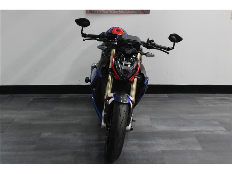 2020 BMW S 1000 R Image 2