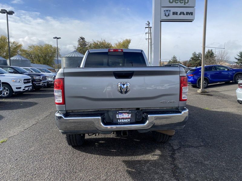 2021 RAM 2500 TradesmanImage 4