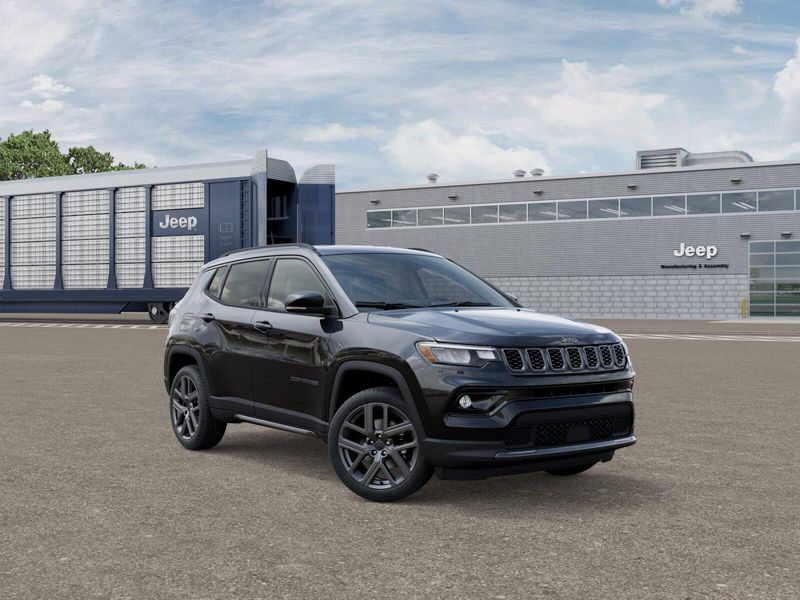 2026 Jeep Compass Limited Altitude photo 4