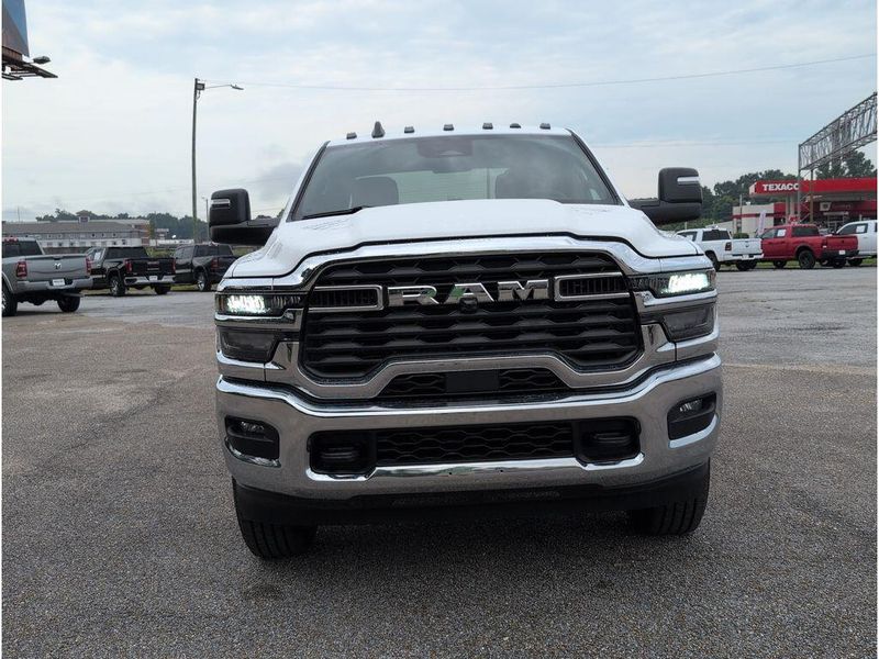 New 2026 RAM 2500 Tradesman Crew Cab 4x4 6