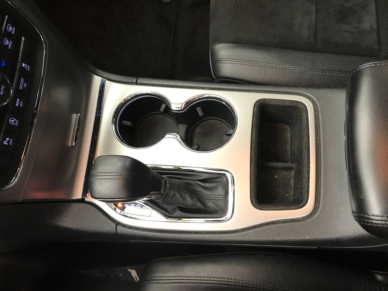 2017 Jeep Grand Cherokee AltitudeImage 6